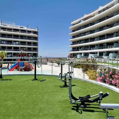 Exclusivo Frente Al Mar En Infinity Apartment